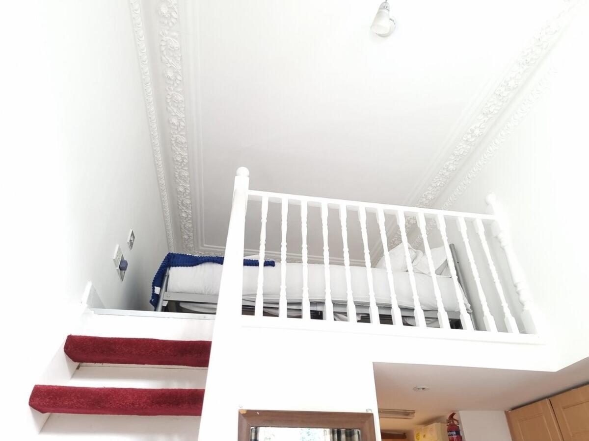 F103-1st Flr Mezzanine Studio Fit 3 Near Hyde Park London Exterior foto